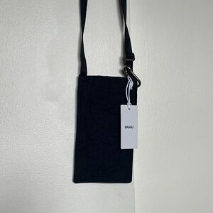 Baggu Black Crossbody Phone Sling Bag